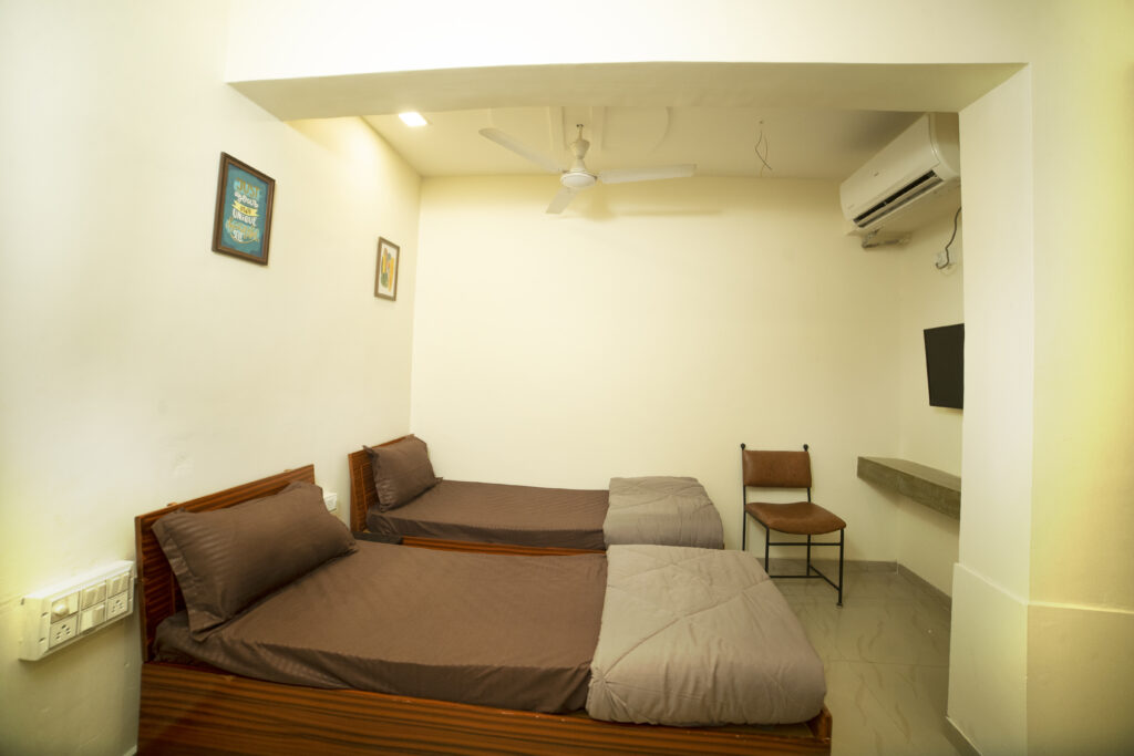 Smart Living Hostel_03